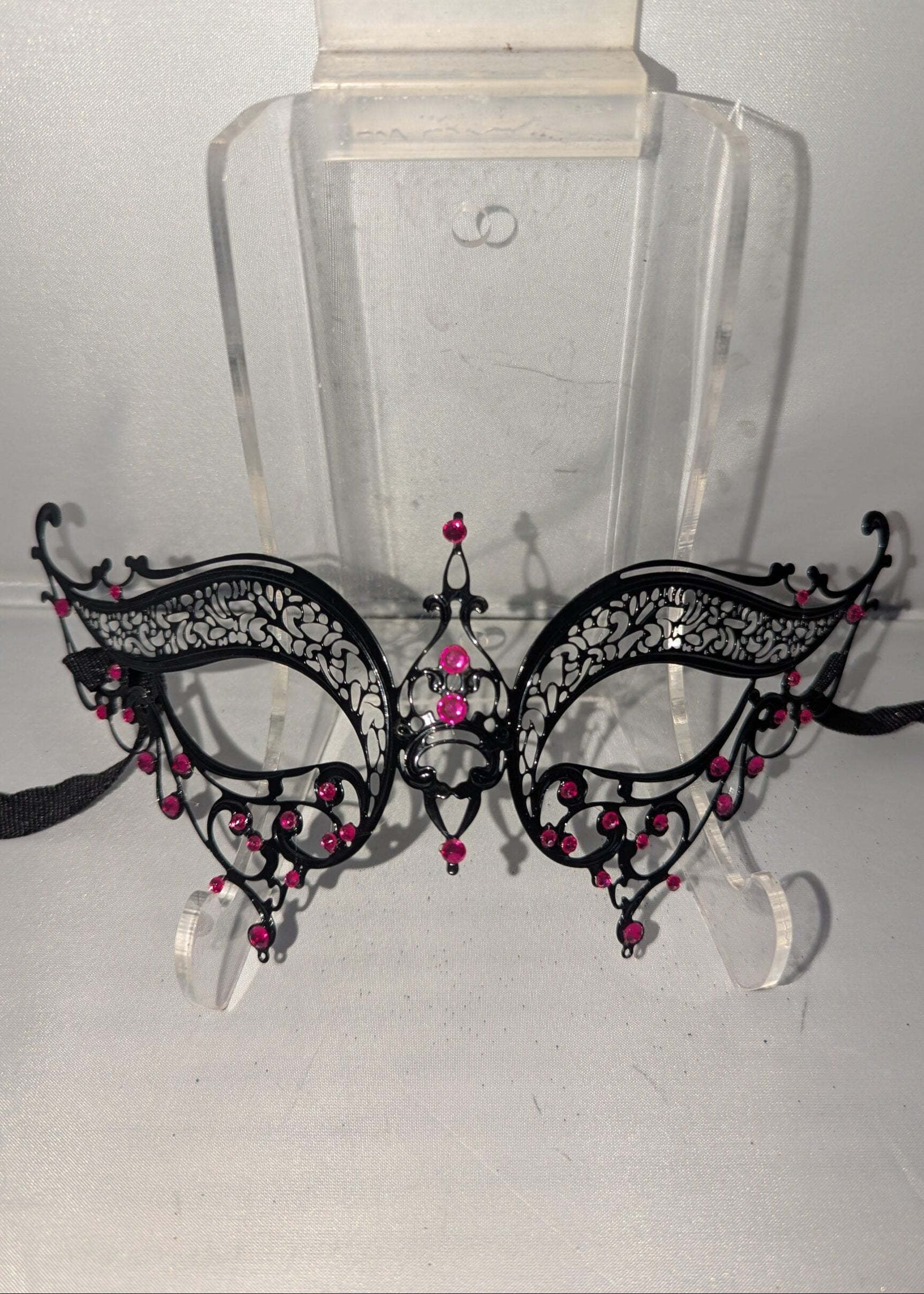 Metal Butterfly with Pink Rhinestones image 0